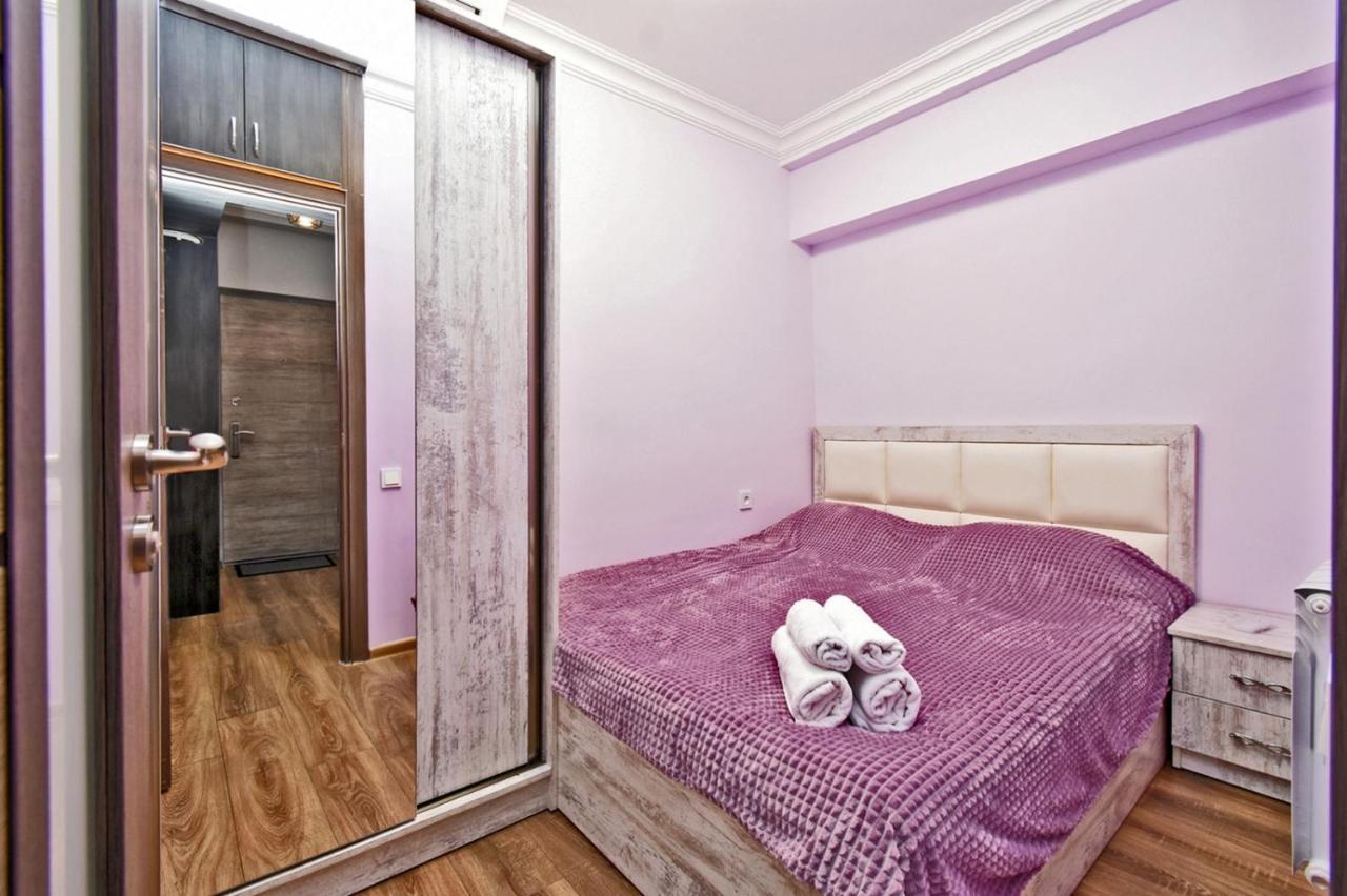Positive Apartment In Center Of Yerevan City Exterior foto